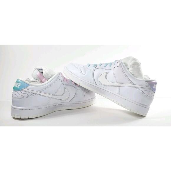 Nike SB Dunk Low Pro \